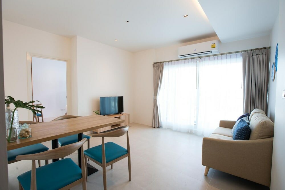 Фото Dee Prom Pattaya Hotel