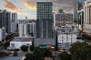 Гостиница Atwell Suites Miami Brickell, an Ihg Hotel