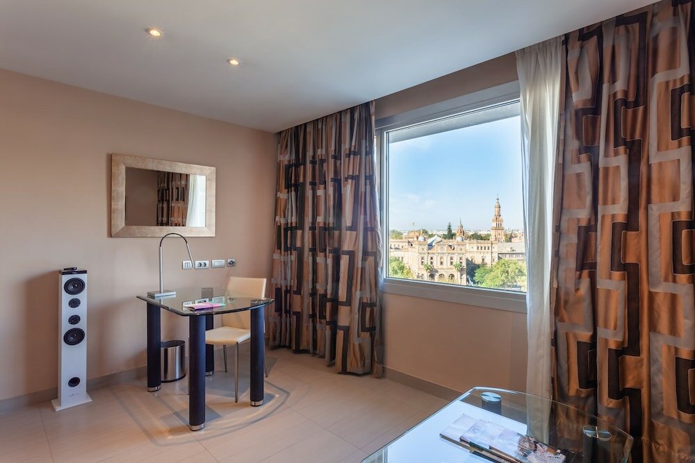 Фото Melia Sevilla