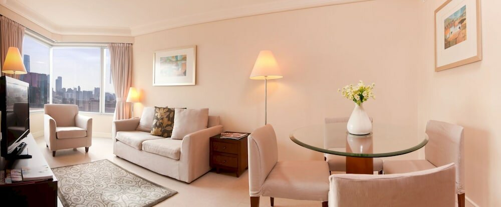 Фото Harbour Plaza Metropolis