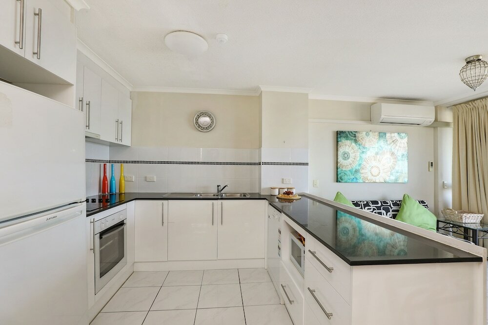 Фото Palmerston Tower Holiday Apartments