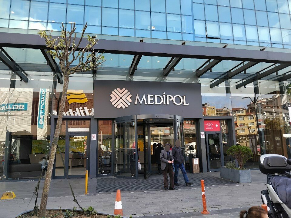 Hospital Medipol University Chamlidja Hospital, Istanbul, photo