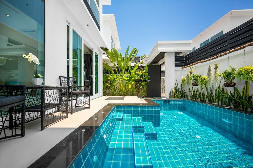 Фото Colibri Pool Villa Pattaya