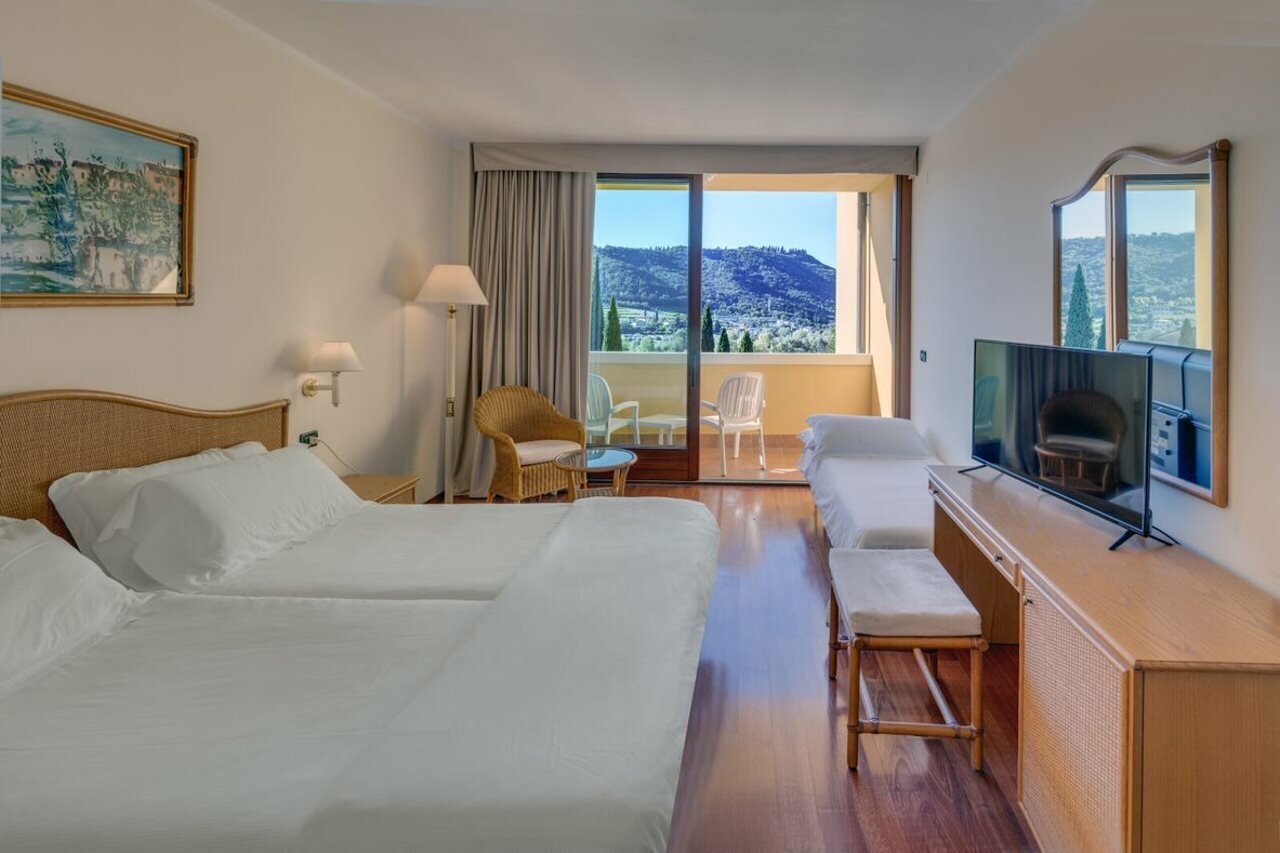 Фото Poiano Resort Hotel & Apartments
