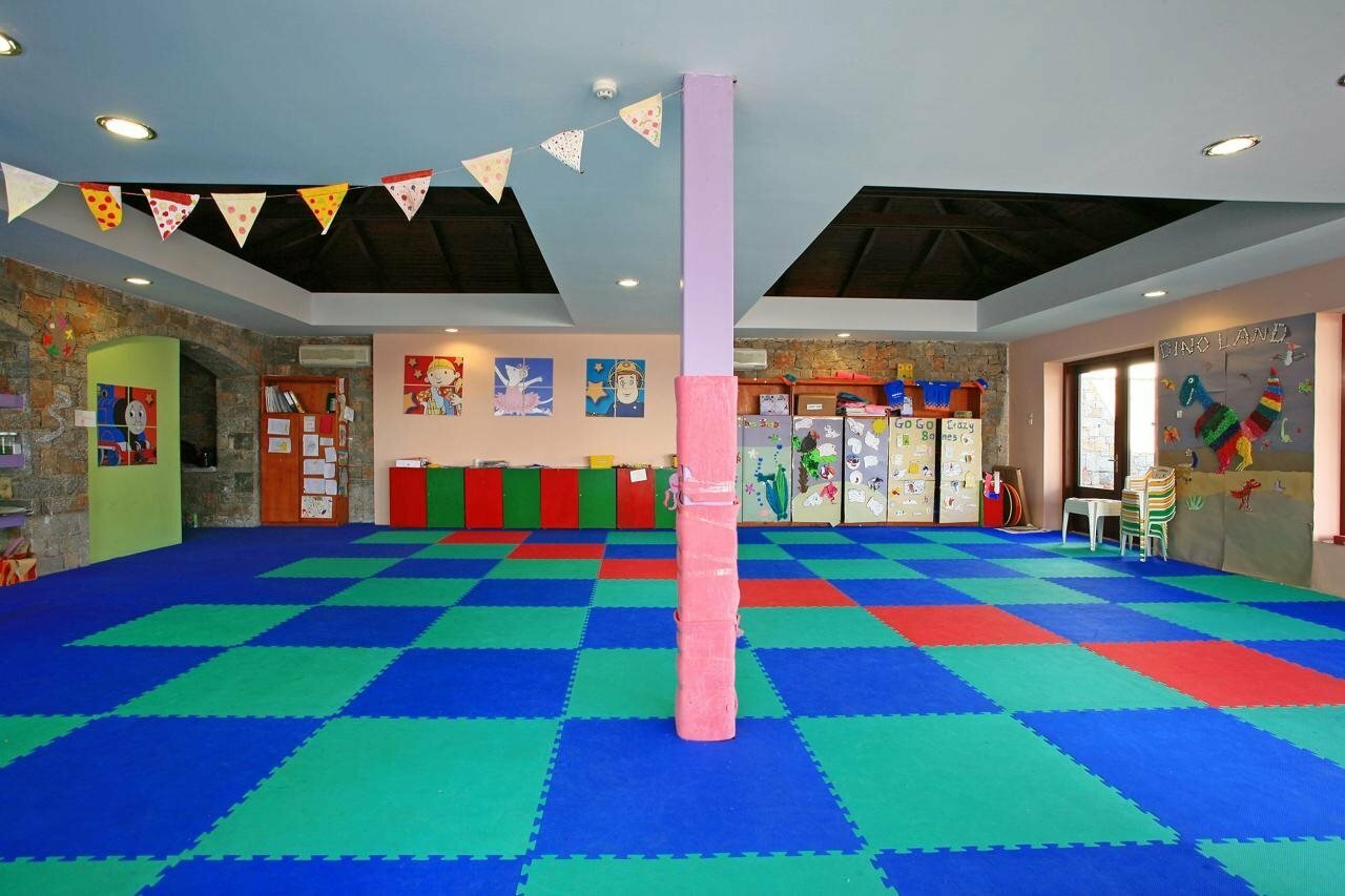 Фото Petra Mare Hotel