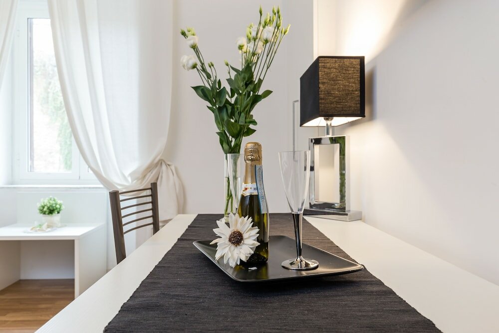 Фото Rione Monti Suites