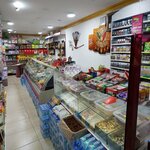 Aygordu Delicatessen (Kahramanmaraş, Afşin, Atatürk Cad., 9), centro comercial