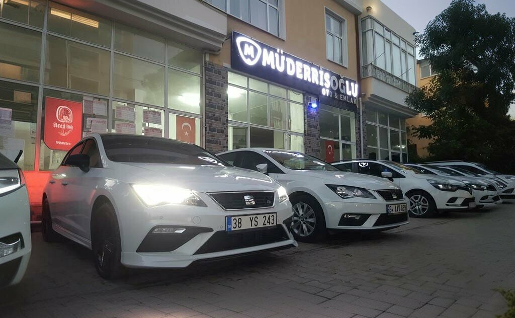 Car dealership Muderrisoglu Auto and Real Estate, Develi, photo
