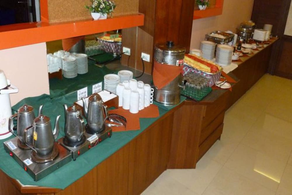 Фото Asia Lampang Hotel