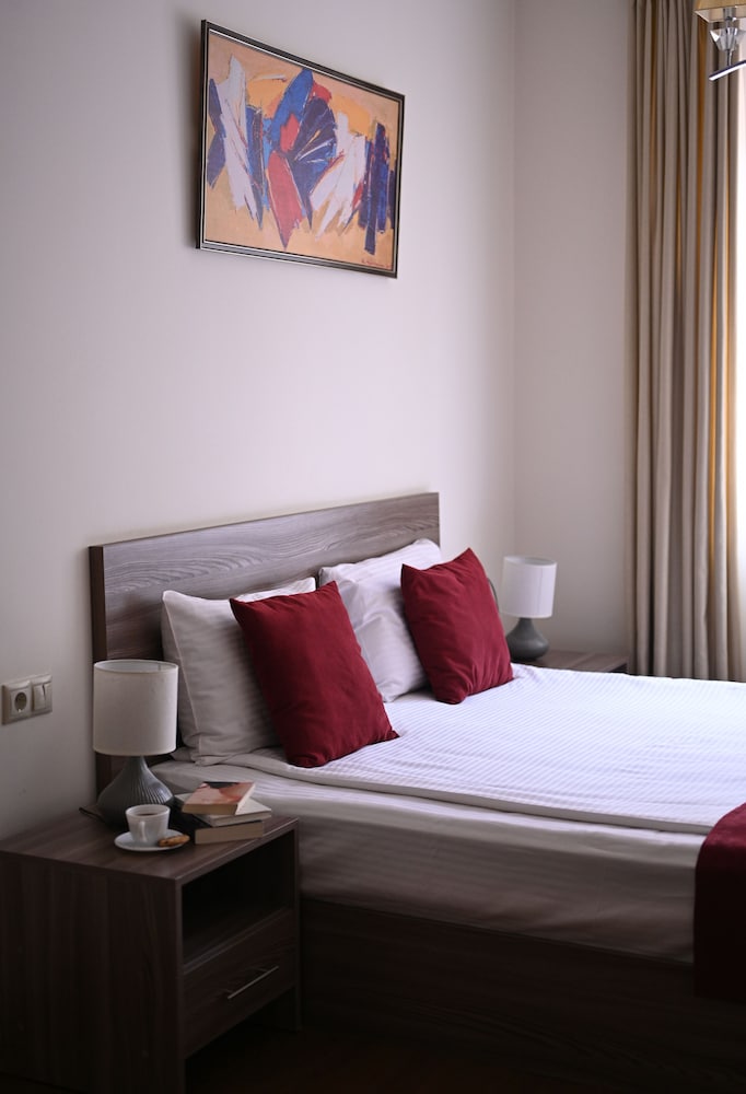 Фото Welcome Yerevan Apartments