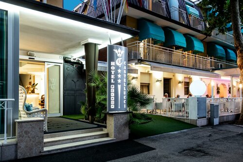 Внешний вид отеля Hotel Castellucci в Беллария-Иджеа-Марине, фото 1