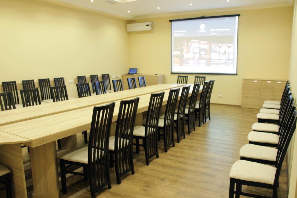 Фото Отель Monopoli Кутаиси