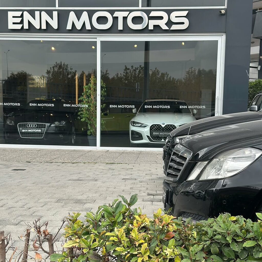 Car dealership Enn Motors, Izmir, photo