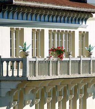 Фото Arbiana Hotel