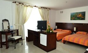 Hotel Imbanaco (Valle del Cauca, Municipio de Santiago de Cali, Comuna 19, Urbanización Tequendama, Carrera 40), hotel