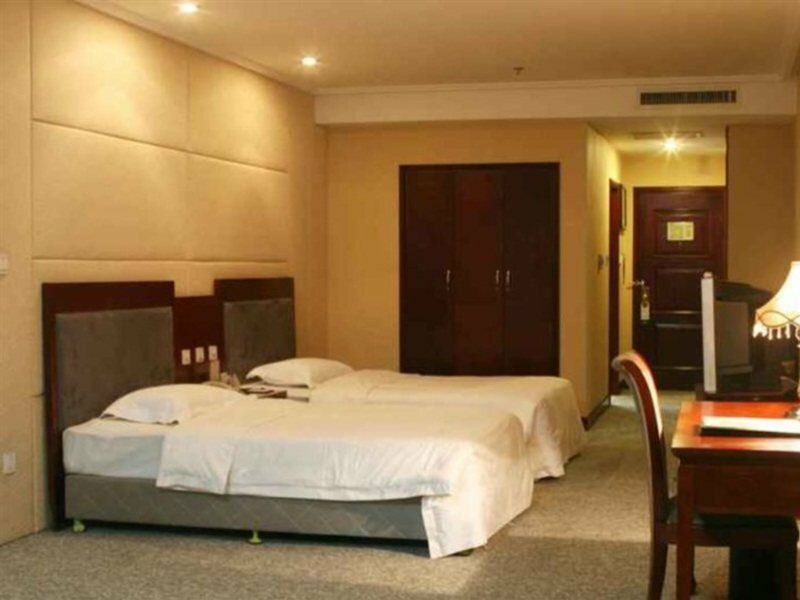 Фото Days Inn by Wyndham City Centre Xian