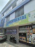 Clínica Dental Los Pinos (Distrital Los Olivos, Alameda del Naranjal, Avenida Canta Callao, 940), medical center, clinic
