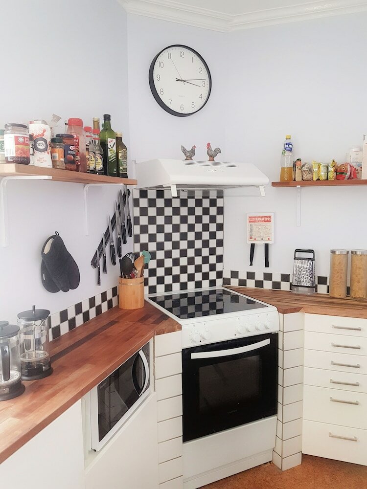 Фото Refurinn Reykjavik Guesthouse - Hostel