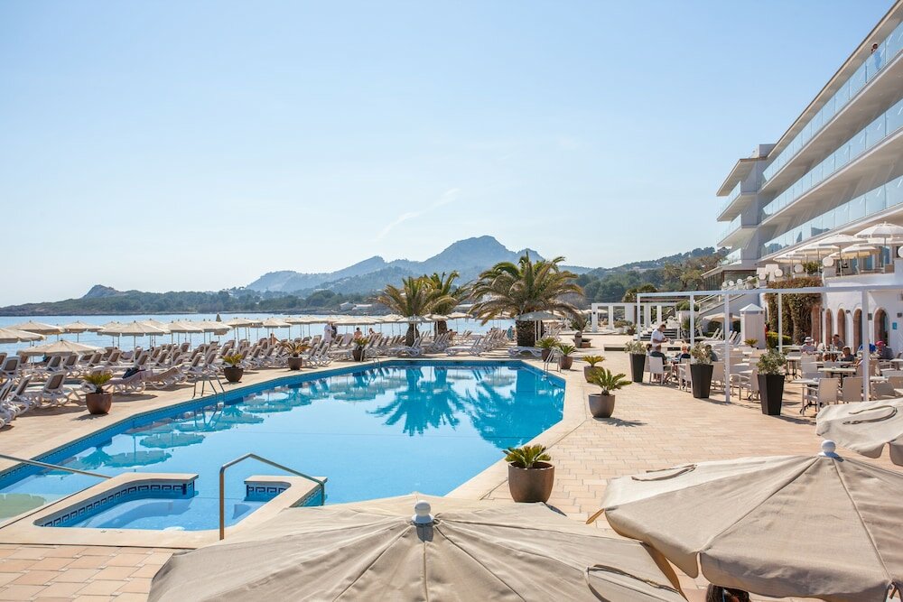 Фото Grupotel Aguait Resort & SPA - Adults Only