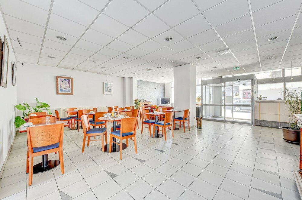 Фото Hotel Robespierre