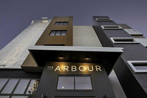 Гостиница The Arbour Boutique Apartments в Тувумбе