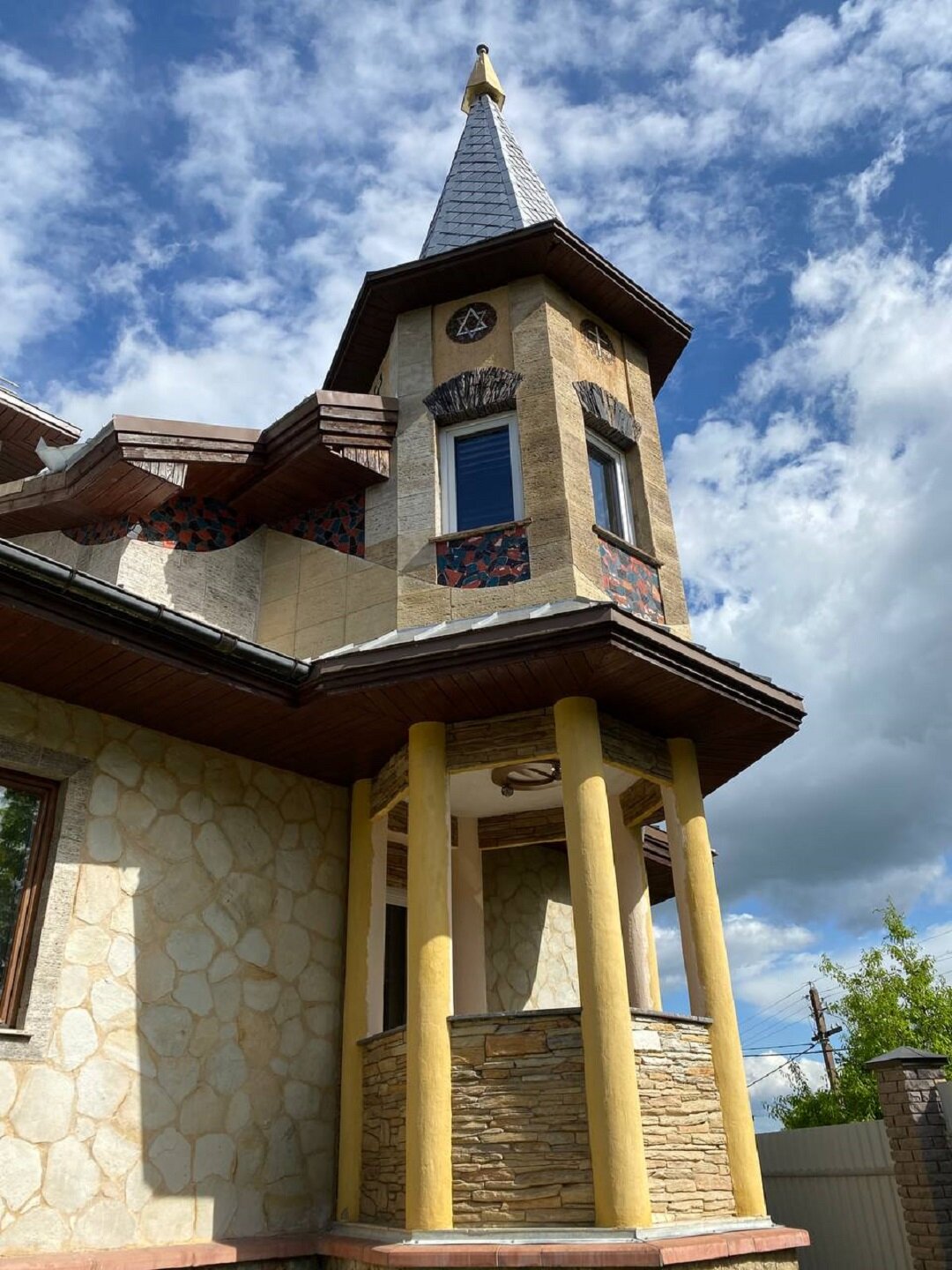 Фото отеля 2