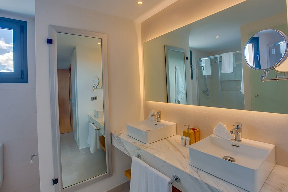 Фото Pool Garden Luxury Apt