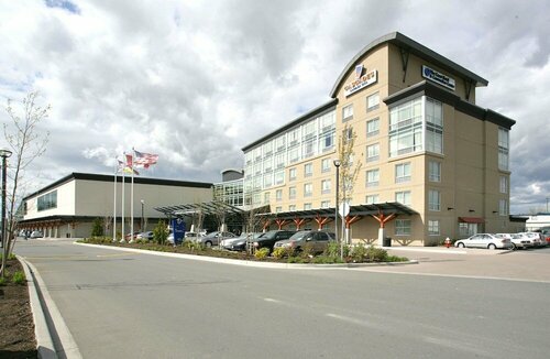 Гостиница Coast Hotel & Convention Centre Langley City