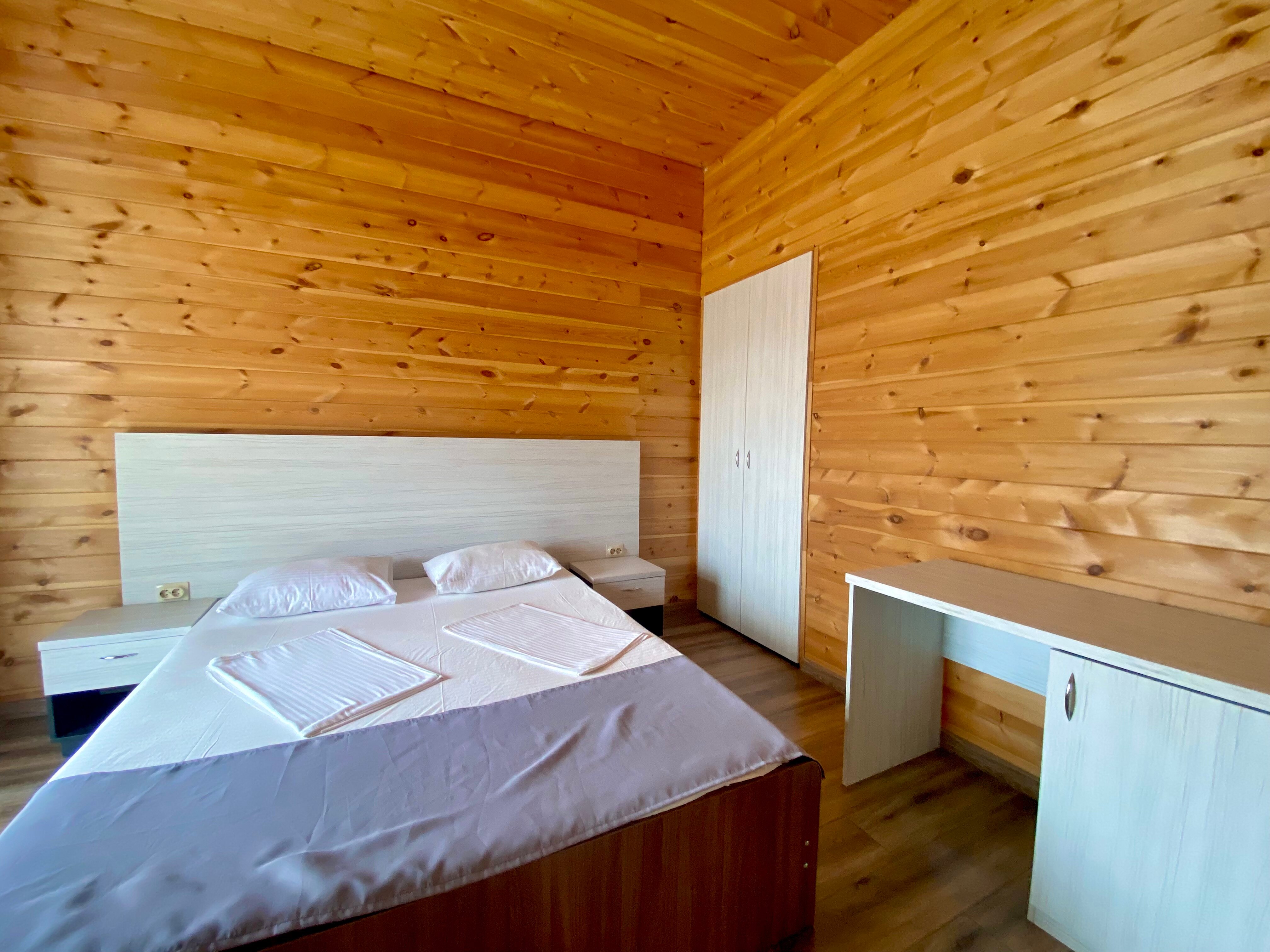 Фото Golden House