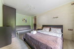 Nadeshniy Posutochnik (Dubninskaya Street, 16к2), short-term housing rental