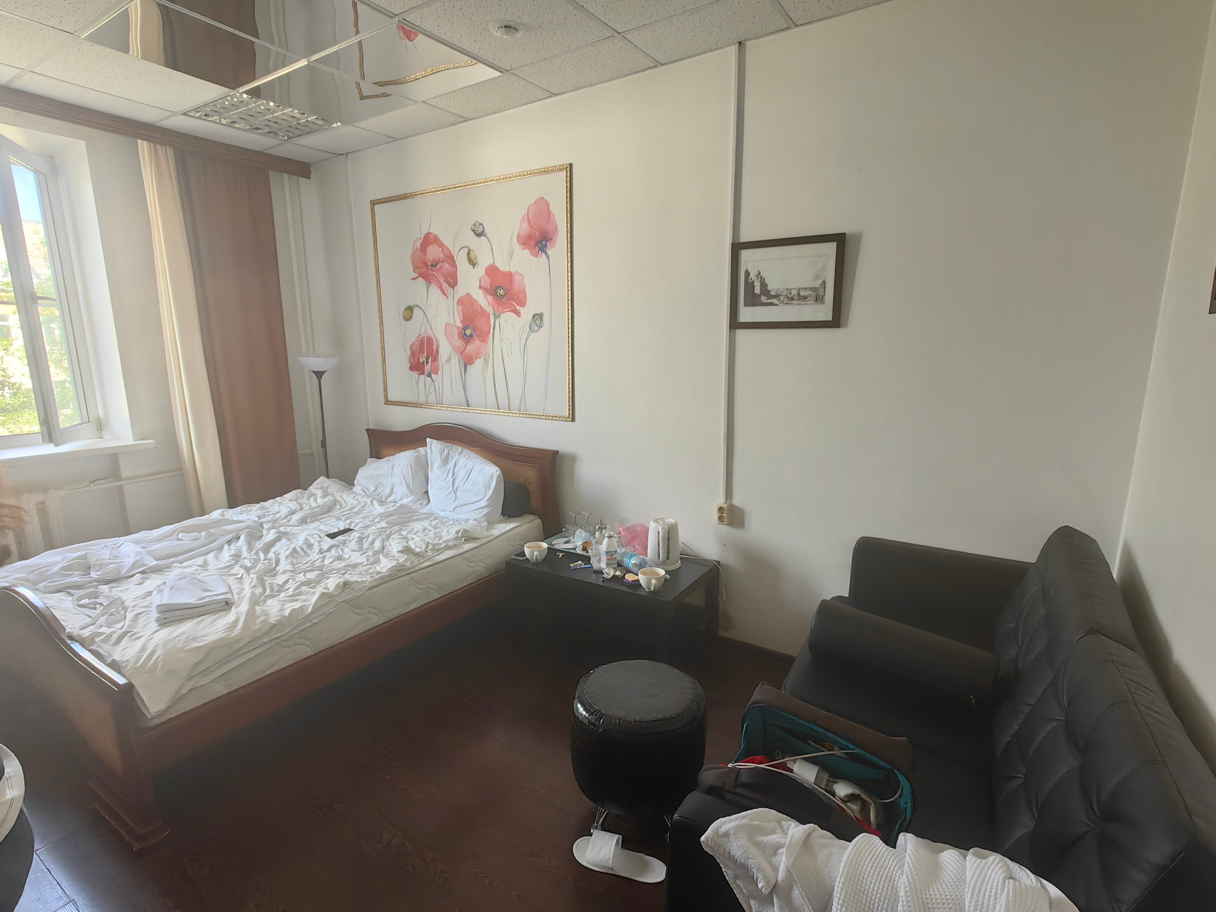 Фото отеля 2