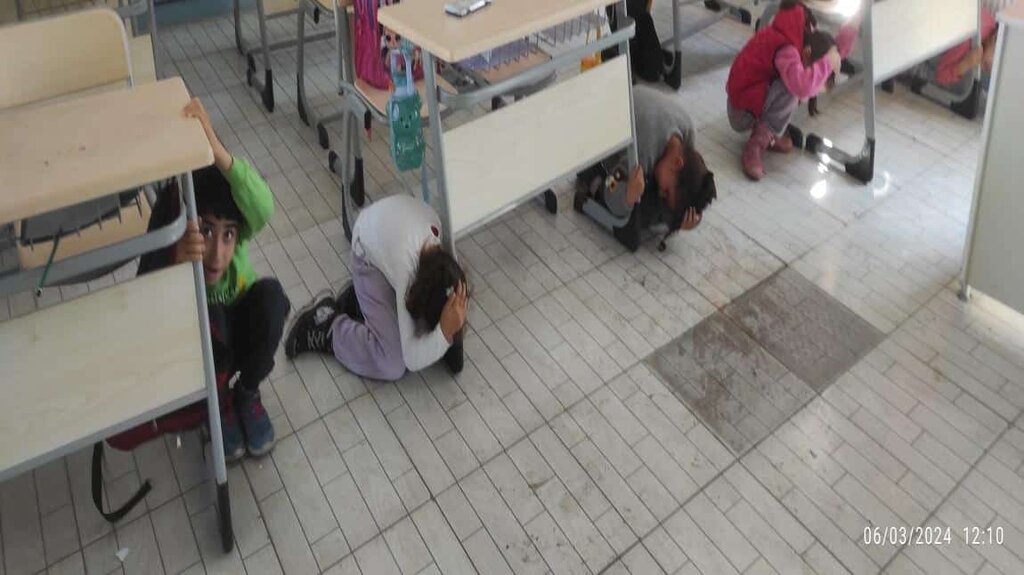 School Karayahsi Martyr Non-Commissioned Officer Ahmet Deniz Varol Secondary School, Salihli, photo