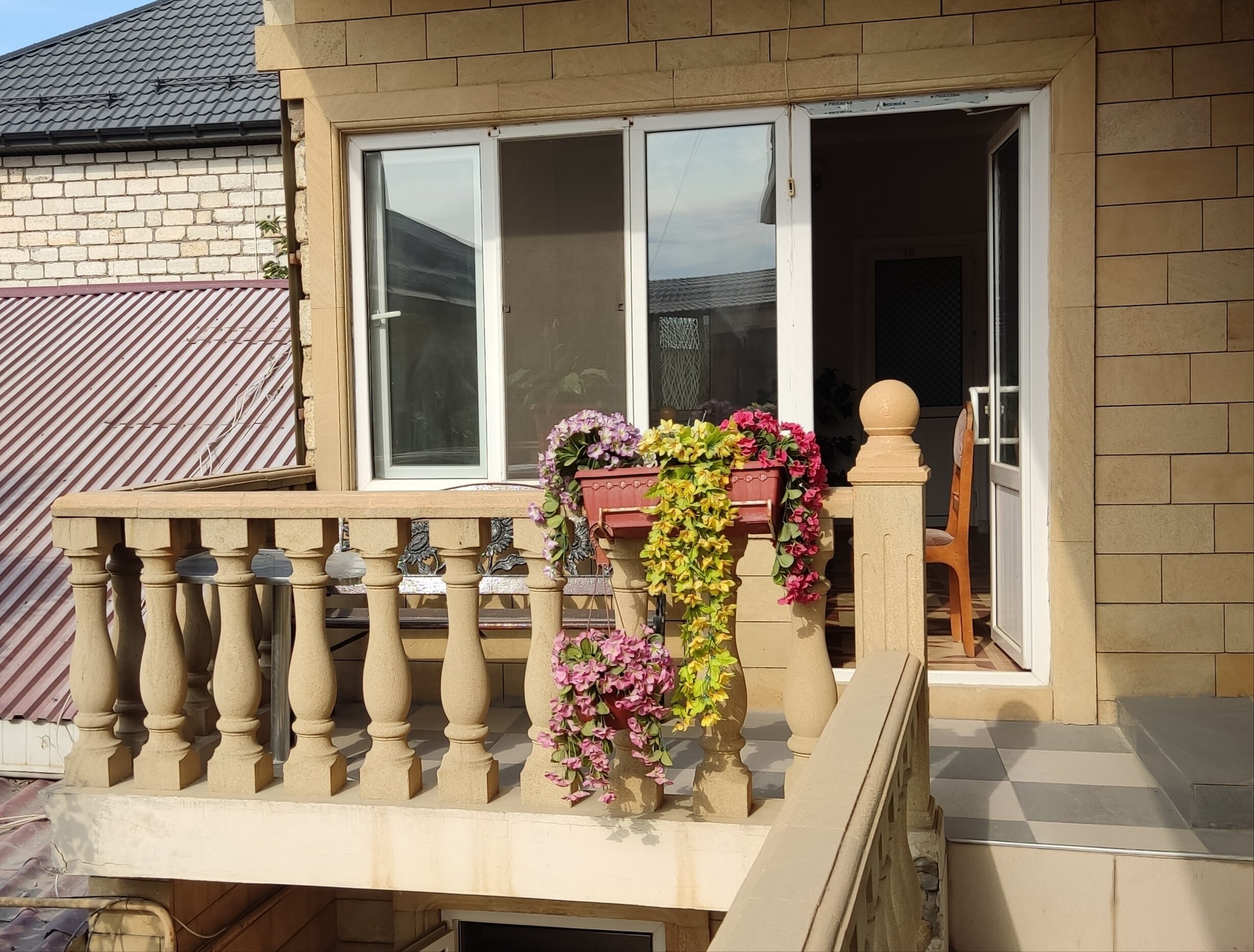 Фото Красный Бак