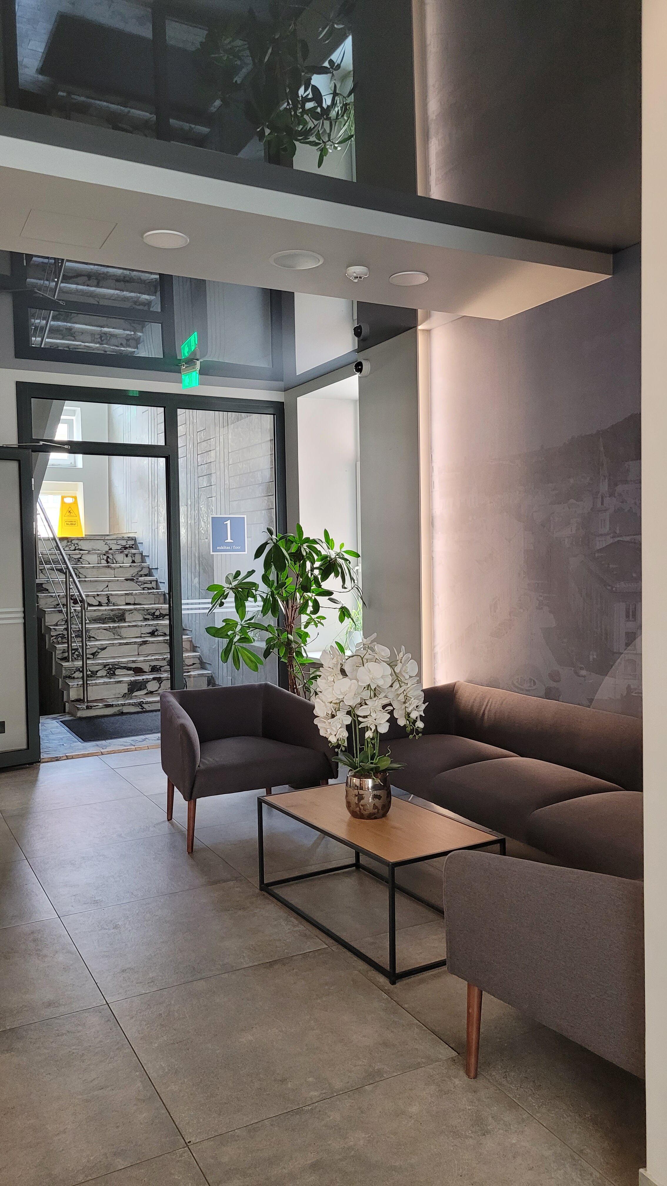 Фото Old Town Trio Hotel