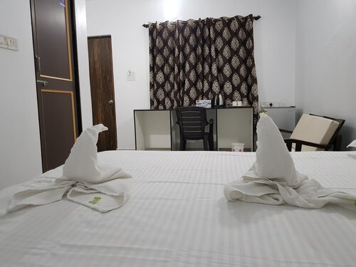 Travelholic Luxury
