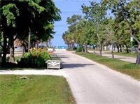 Фото Tropical Breeze Resort