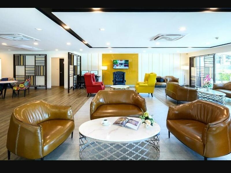 Фото Iwish Hotel