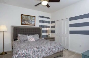 Фото Sonoma Resort by Vhc Hospitality