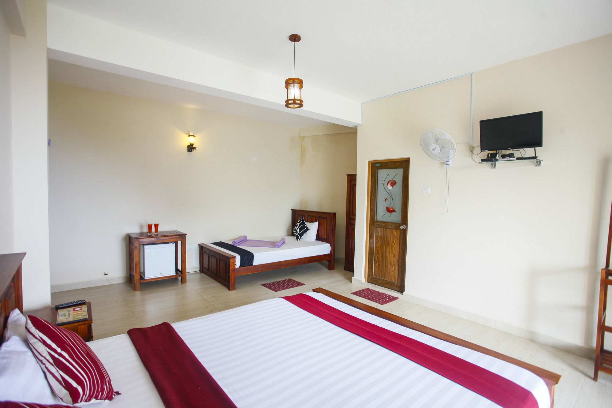 Фото Hotel Onrock