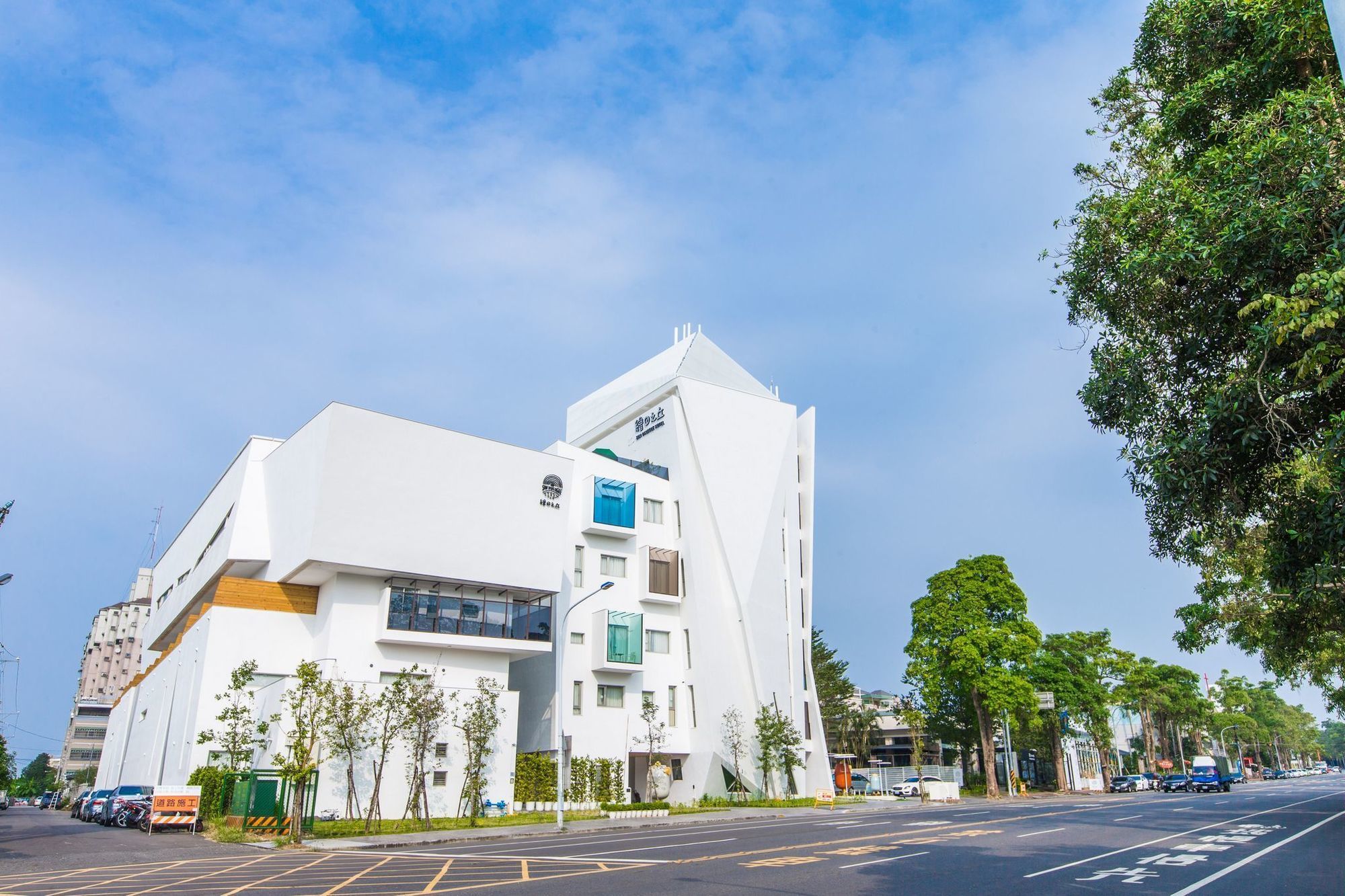 Фото Sun Dialogue Hotel by Cosmos Creation