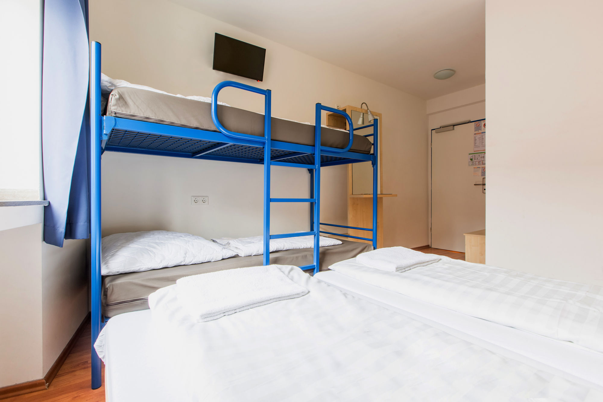 Фото a&o Köln Dom