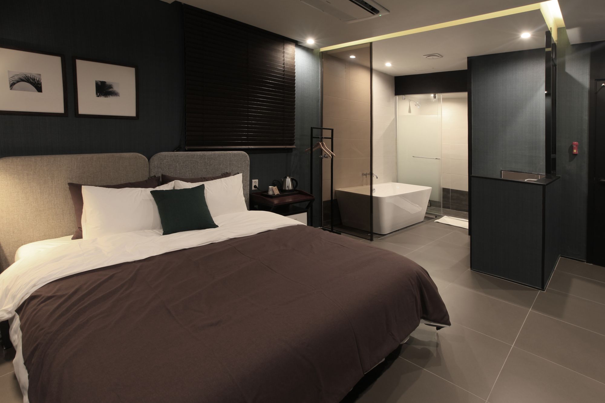 Фото Brown Dot Hotel Yangjeong