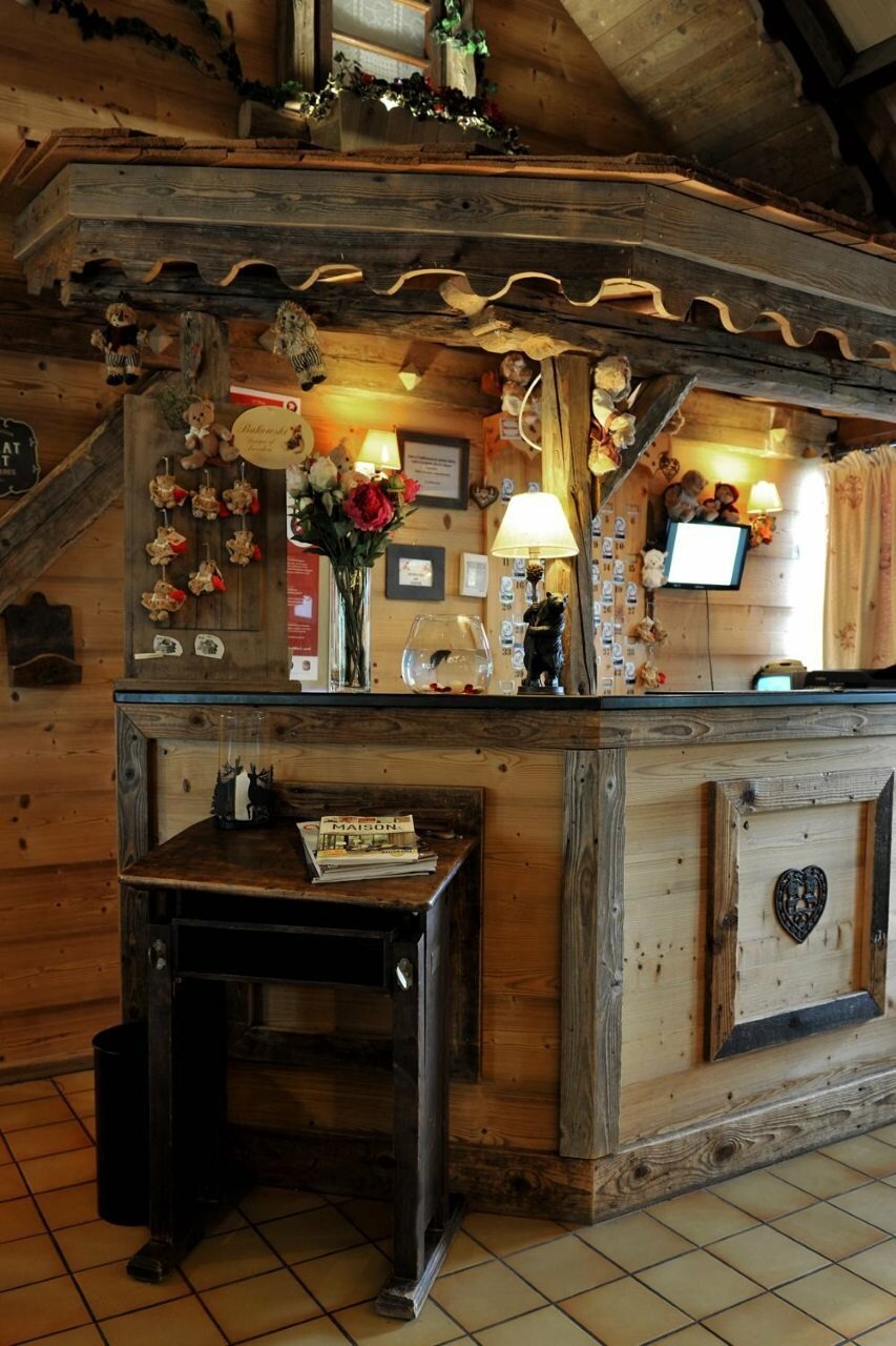 Фото Hôtel Porte de Genève