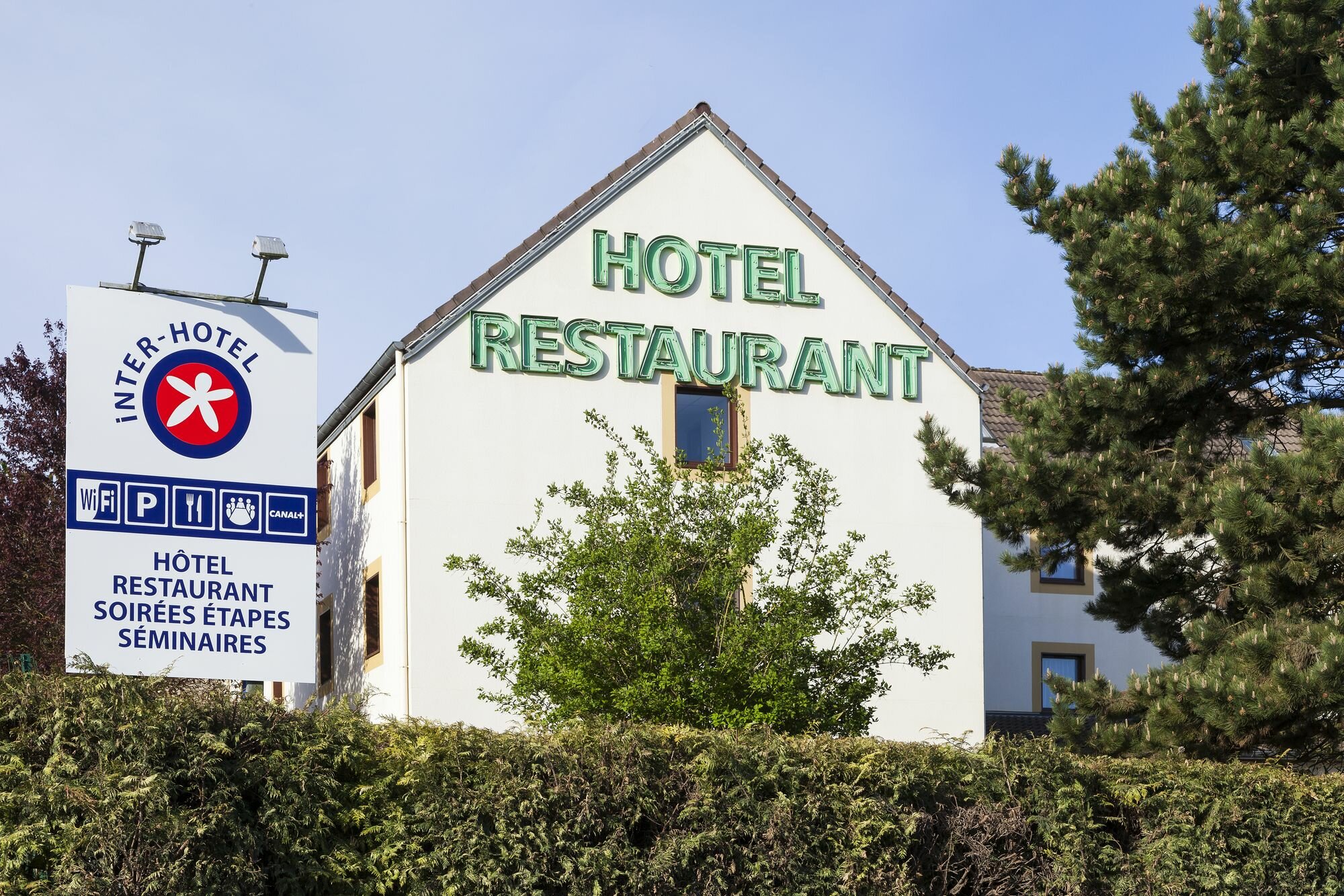 Фото Hotel The Originals Arras