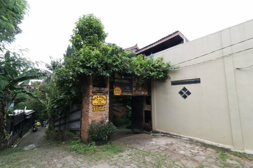 Гостиница Nila House, Sharia Family Home Stay в Депоке