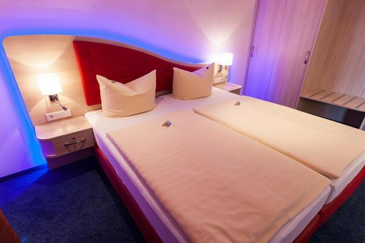 Фото Hotel Hochsauerland 2010