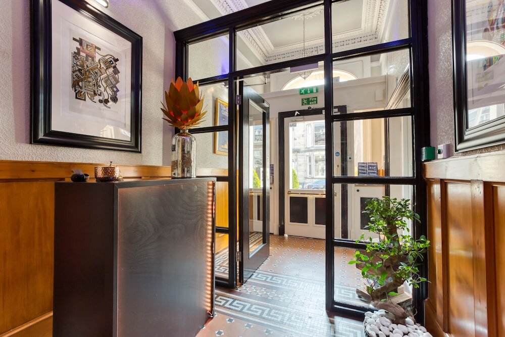 Фото No. 32 Hotel