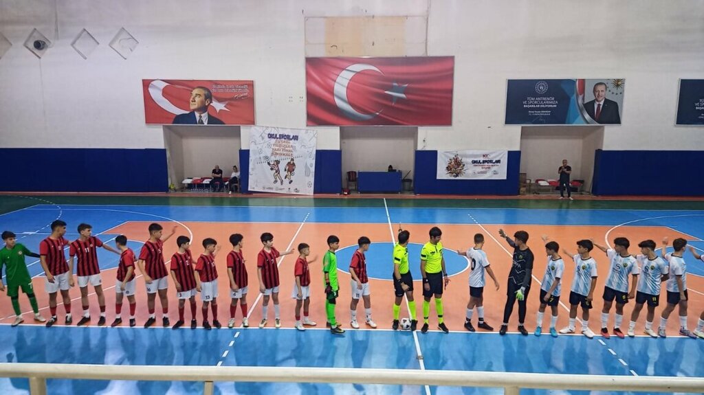 School Ibrahim Fikri Anil Middle School, Zonguldak, photo