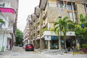 Гостиница Hotel Porto Allegro - Near Malecon