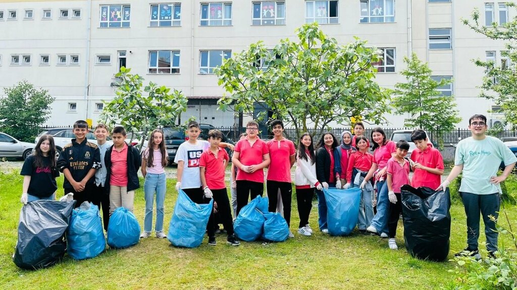 School Guzelyali Middle School, Bulancak, photo